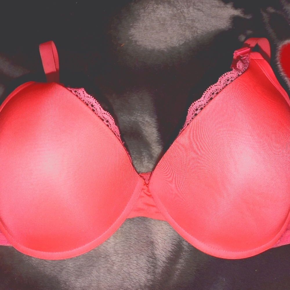 42D Fruit of the loom Bra